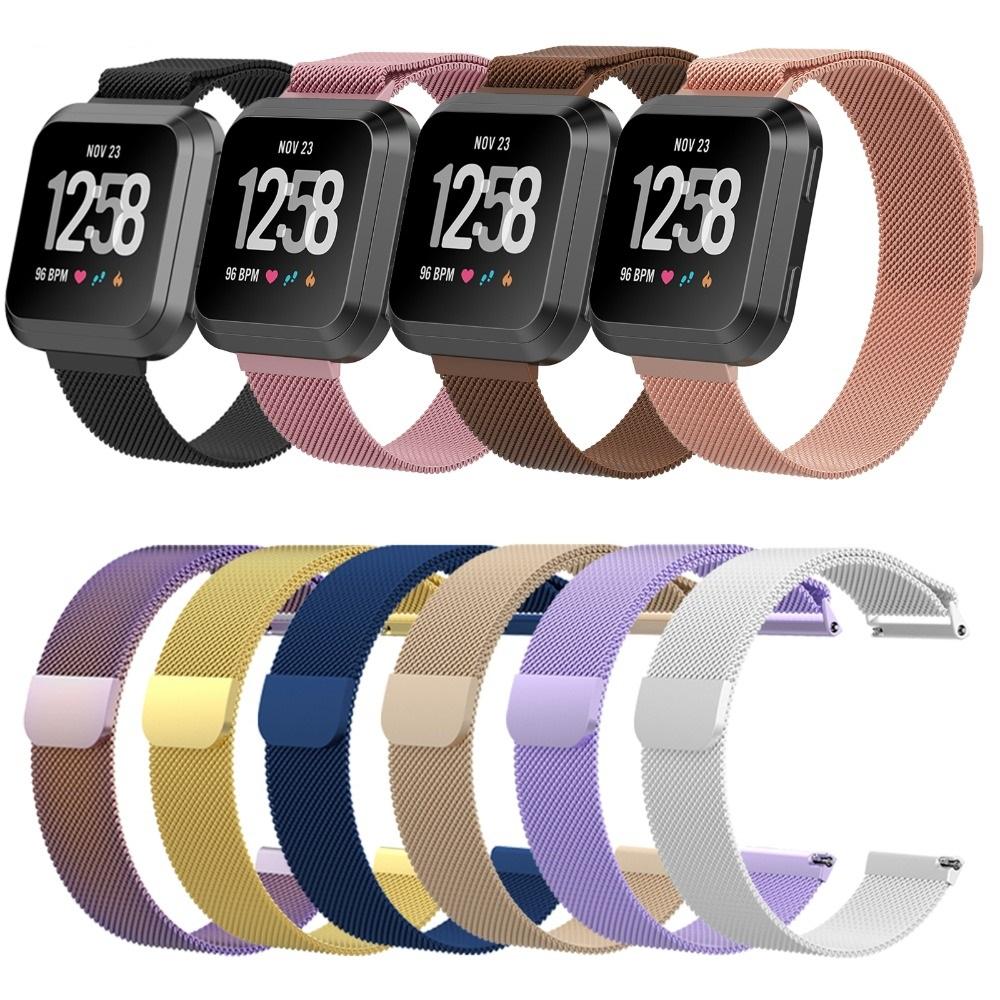Fitbit versa deals magnetic strap